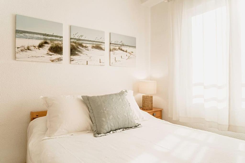 Apartamento Frente Al Mar, Familiar Y Acogedor. Santa Pola Ngoại thất bức ảnh